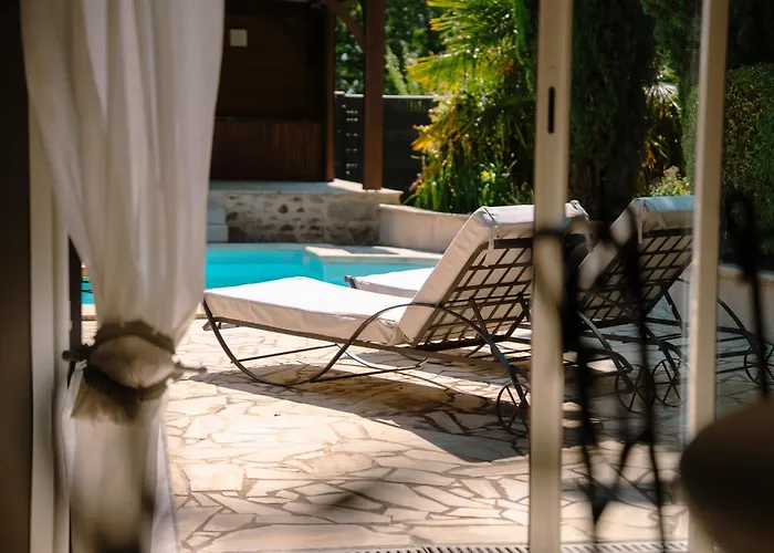 فيلة Le Patis Et Sa Piscine